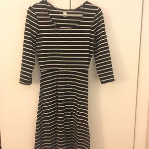 Black & White Old Navy Dress